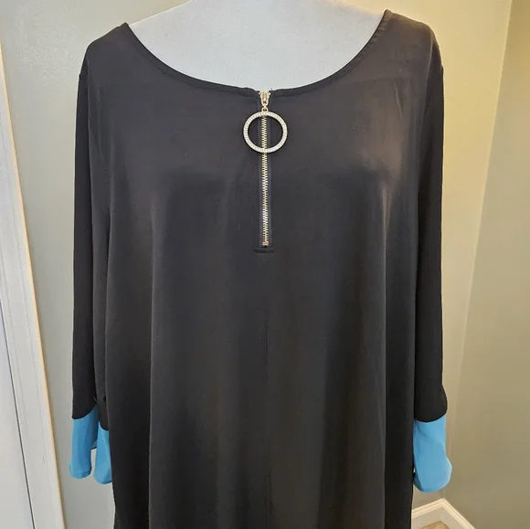 Avenue Women's Size 3x Black Shirt Tunic with Blue Trim - Picture 3 of 13